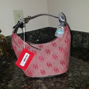 DOONEY & BOURKE SIGNATURE HANDBAG W/LEATHER TRIM